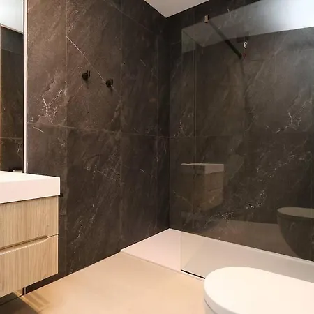 דירה Spacious, Luxurious & Modern 2br-maissonette-amazing Finish-historical Centre-renovated 2024 *